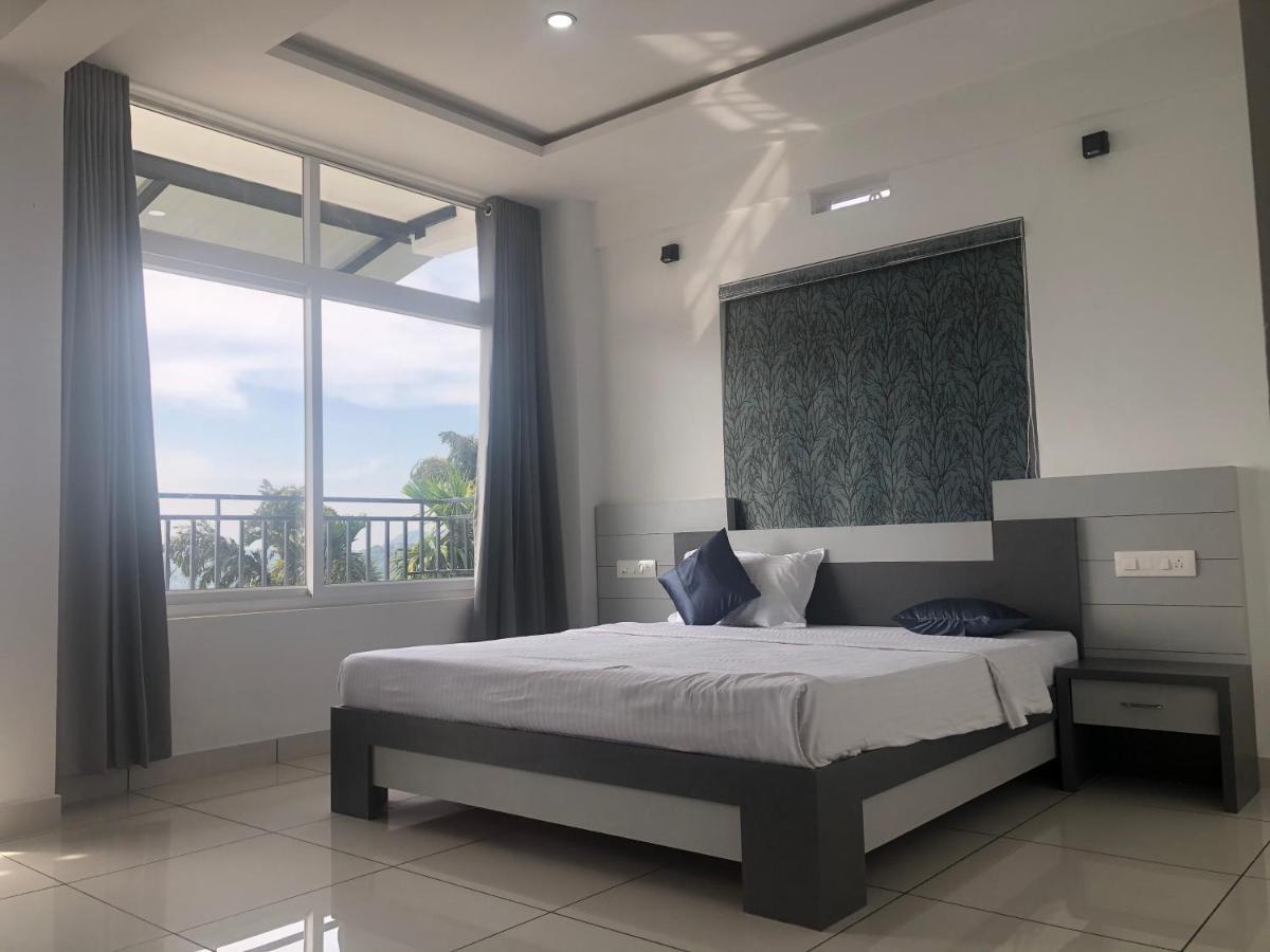 Raveendra Inn Калпата Екстериор снимка